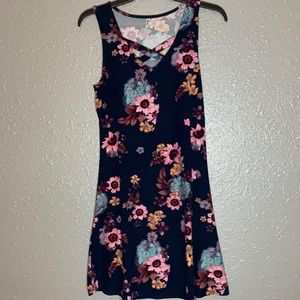 Women’s dress